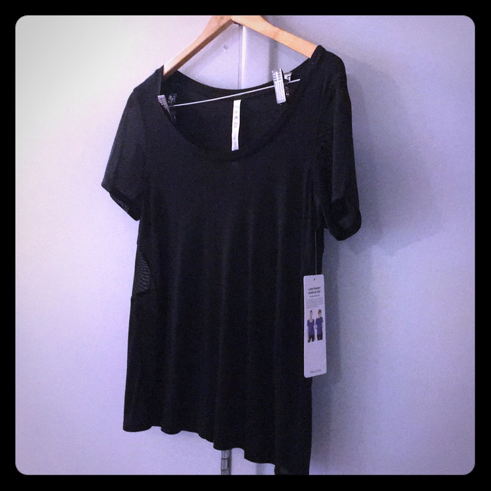 Alo Yoga Short Sleeve Athletic Top